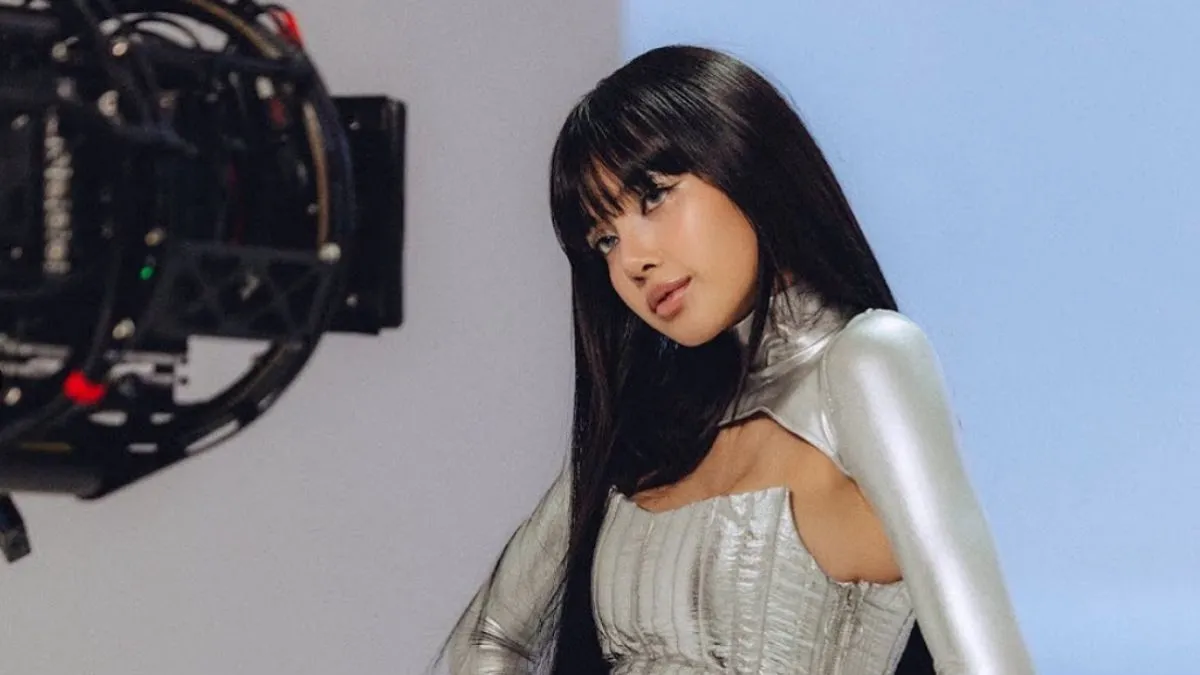 blackpink-lisa-lilies-are-in-awe-of-her-hardwork-for-solo-single-rockstar-fans-say-have-mercy-killer-moves-watch-bts-video